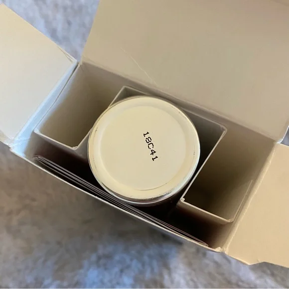 Dermelect Resurgent Stem Cell Firming Activator NWT - Picture 6 of 13